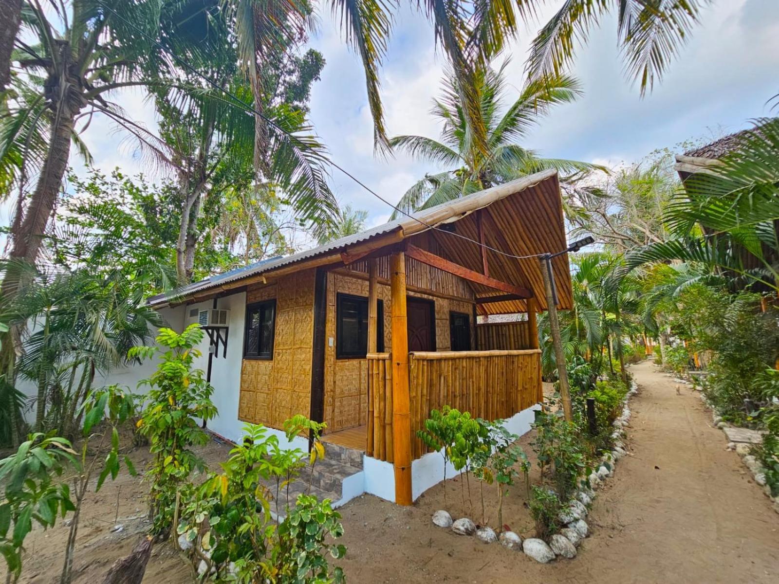 Big Bamboo Beach Resort Sipalay Dış mekan fotoğraf