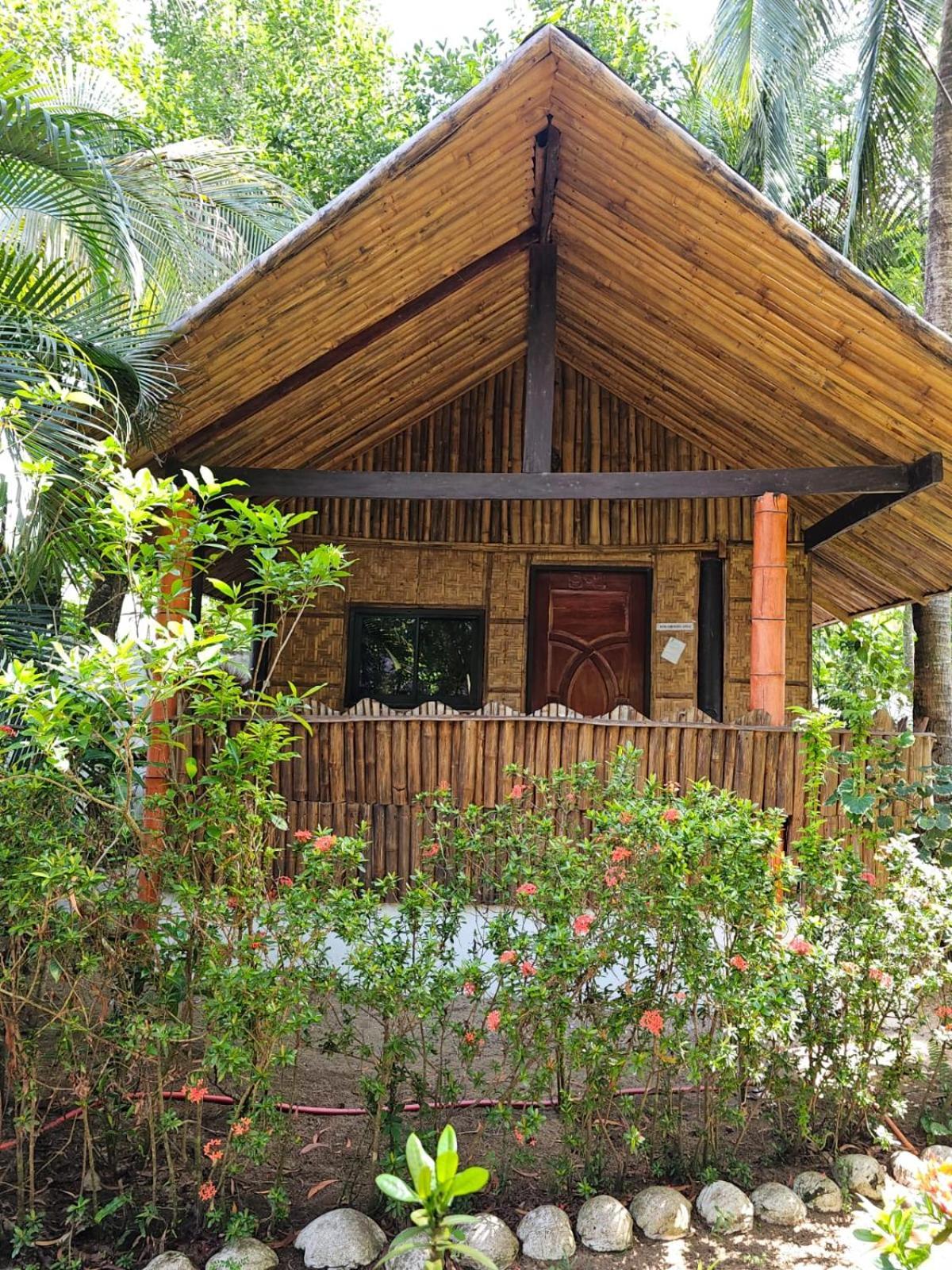 Big Bamboo Beach Resort Sipalay Dış mekan fotoğraf